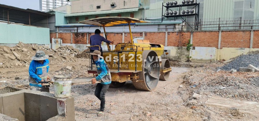 Mặt tiền 5x13m KDC Kinh Dương Vương khu Tên Lửa, Bình Tân,