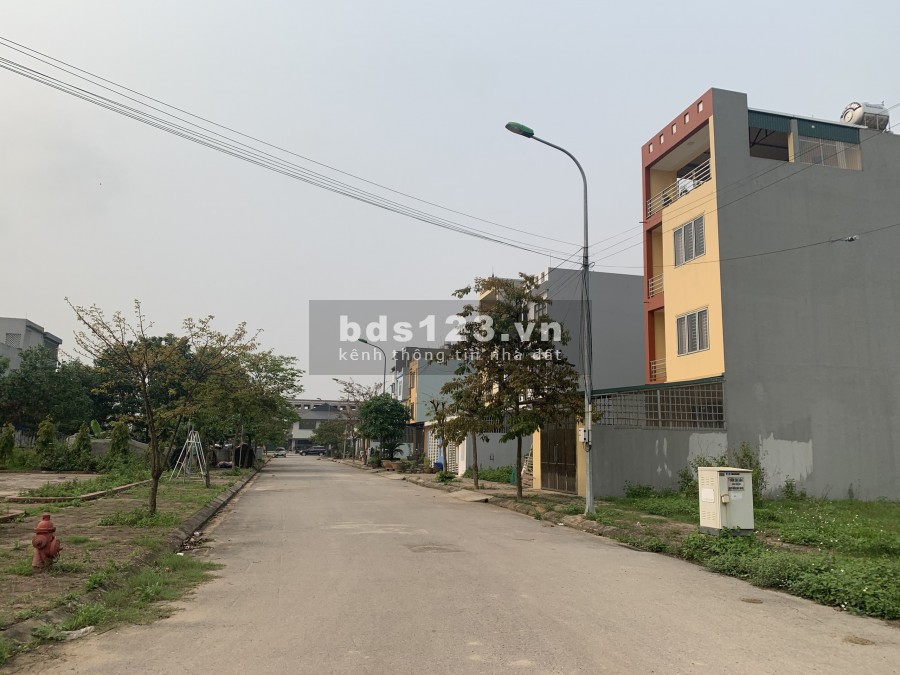 Lô đất nền sổ cá nhân Hướng Đông Nam, vị trí đẹp không lỗi lầm Gần đường 36m KĐT mới Xuân Hoà