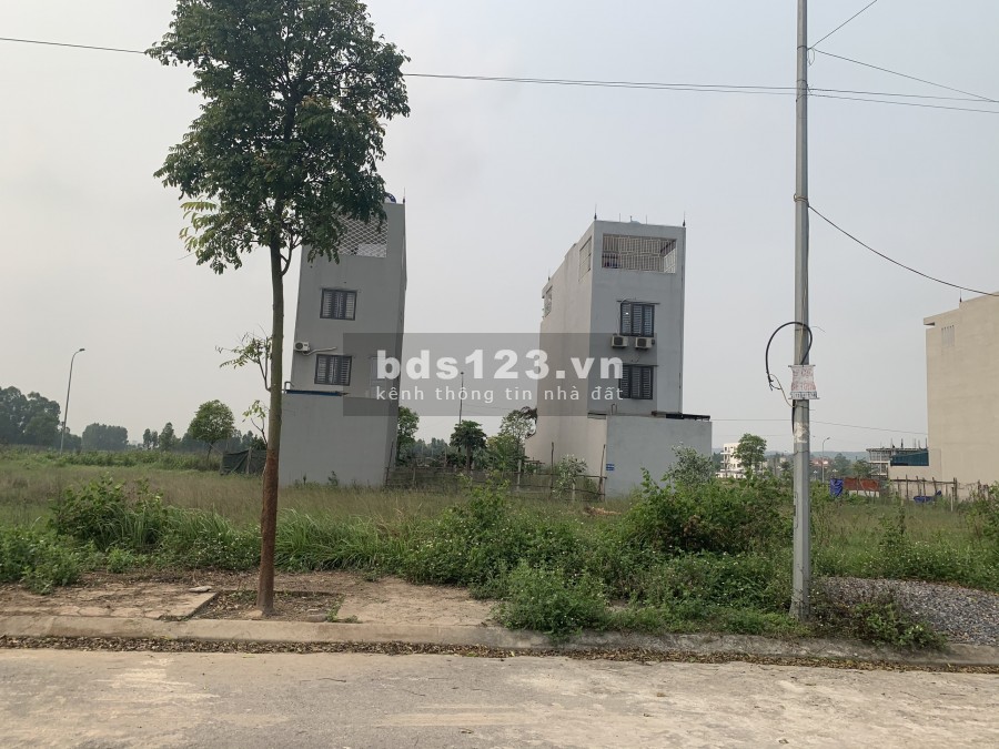 Lô đất nền sổ cá nhân Hướng Đông Nam, vị trí đẹp không lỗi lầm Gần đường 36m KĐT mới Xuân Hoà