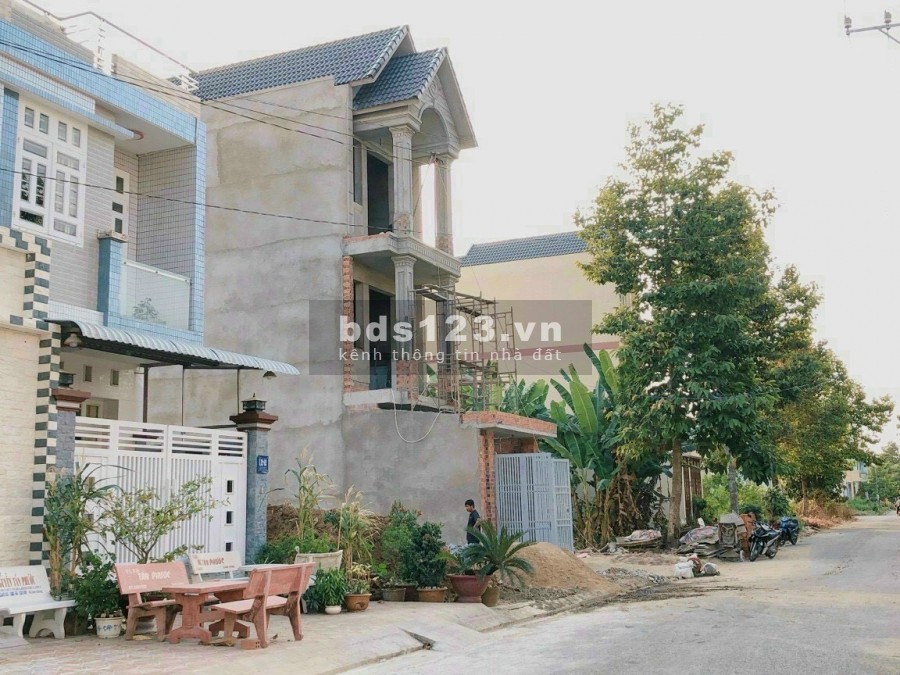 PHÂN KHU TRUNG TÂM ĐẠI ĐÔ THỊ SÁNG GIÁ BẬC NHẤT TÂY NAM BỘ - Chiết khấu lên đến 8% - Thanh toán nhẹ nhang 1%/tháng - Hỗ trợ vay ngân hàng 70%