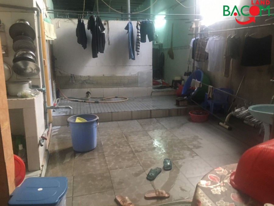 Nhà Tam Hòa 154m2 sổ riêng thổ cư, đường 2 xe hơi tránh nhau, gần giáo xứ Trinh Vương
