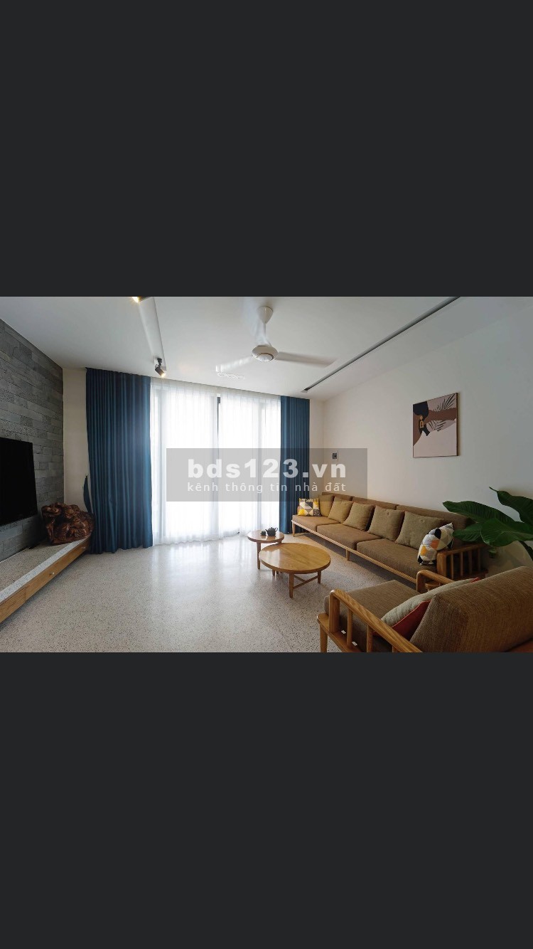 Bán nhà Trường Chinh, Đống Đa, Hà Nội, diện tích 22 m2, xây 5 tầng, mặt tiền 5.5m, giá đẹp 2.2 tỷ