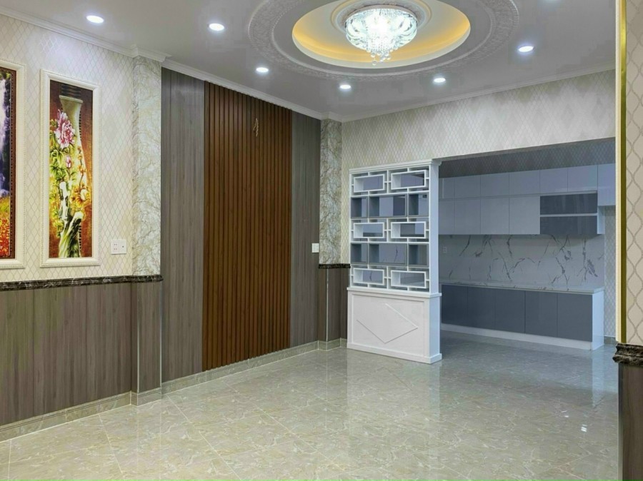 Bán nhà phố cao cấp đường Huỳnh Tấn Phát, Phú Xuân, Nhà Bè giá 5.95 tỷ