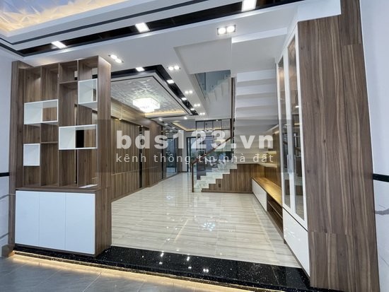 SIÊU PHẨM NHÀ PHỐ 3 LẦU Sân Thượng KHU CÔNG ÍCH, PHƯỜNG PHÚ MỸ, QUẬN 7
