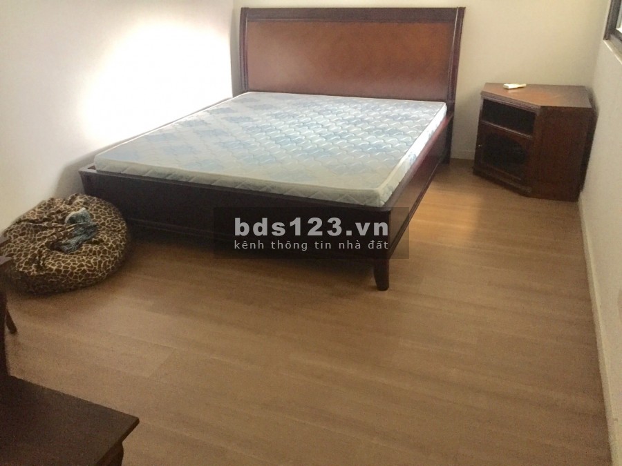 Cho thuê Chung cư Mulberry Lane Mỗ Lao 3 ngủ full 12 triệu/tháng. Lh 0377983070