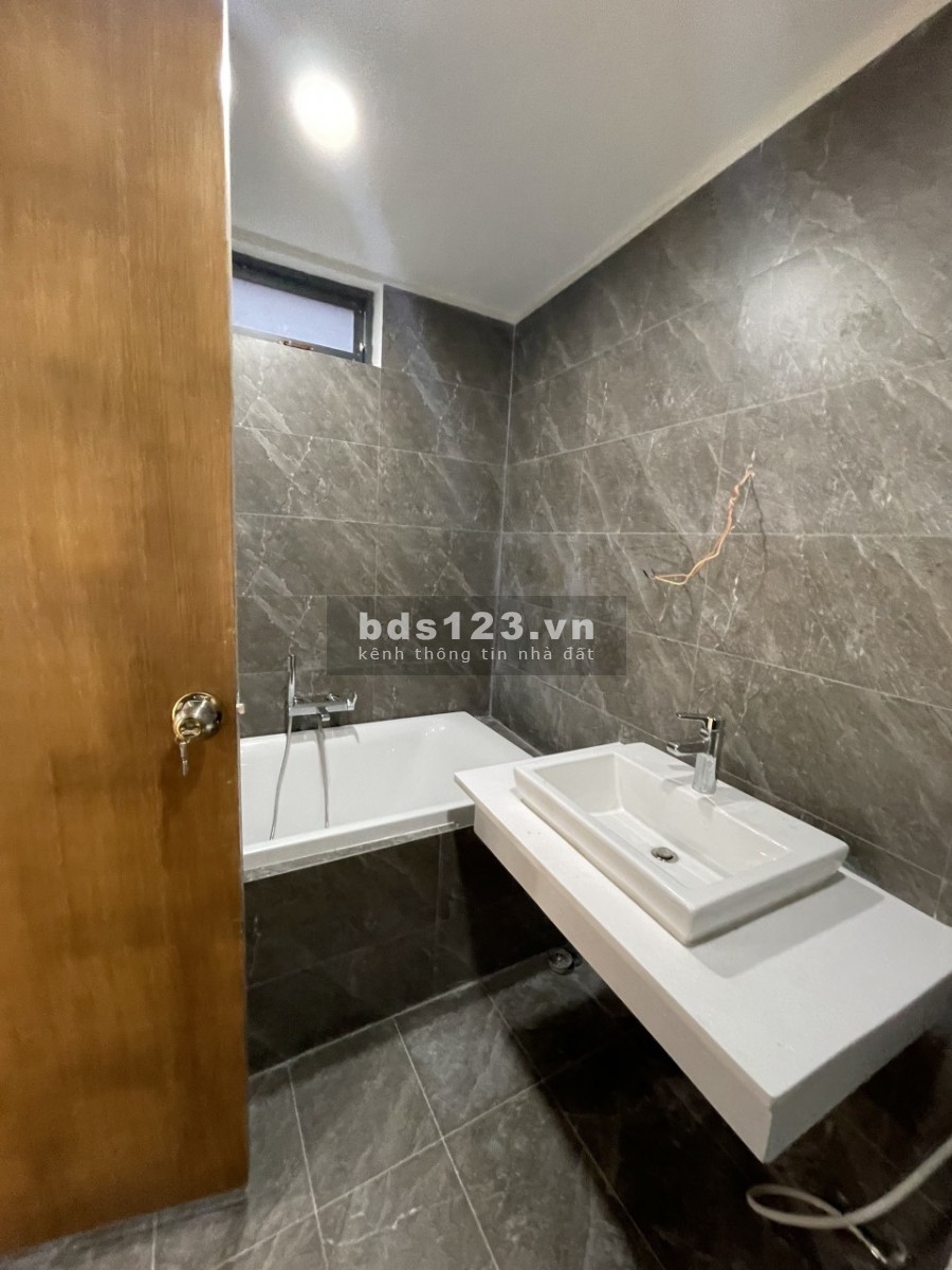 Bán nhà giá rẻ đường Kha Vạn Cân phường Linh Trung quận Thủ Đức DT 97m2