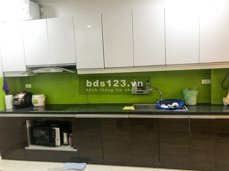 Mình bán căn nhà phố 162 Nguyễn Văn Cừ