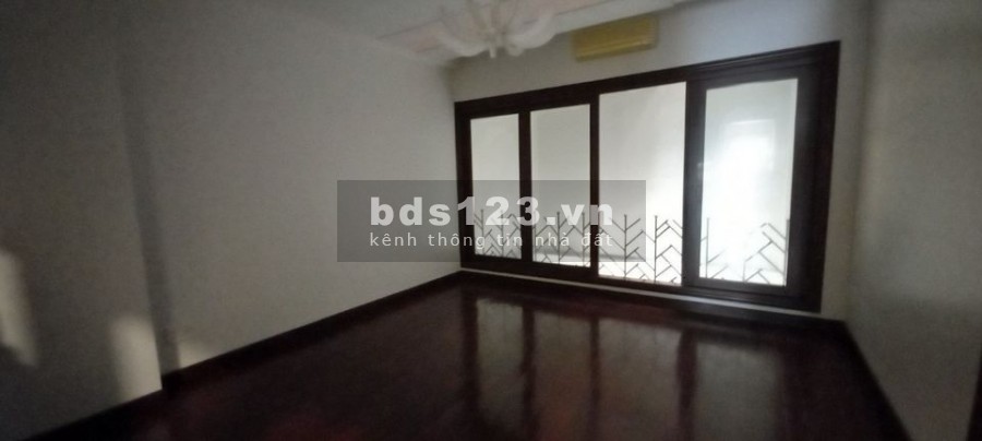 Cho Thuê Nhà Trần Quý Khoách, Q1 .4X25M .Trệt 4 Lầu .Vị Trí Đắc Địa, Khu Kinh Doanh Sầm Uất
