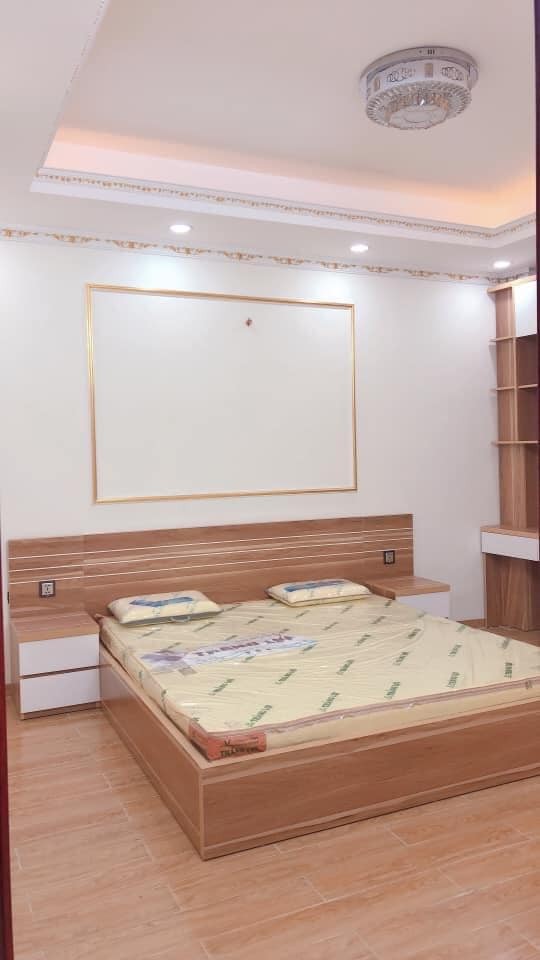 Cần bán Tòa Nhà Căn Hộ tho thuê, Nguyễn Văn Cừ, 157m2, 7 tầng, giá chỉ 21 tỷ