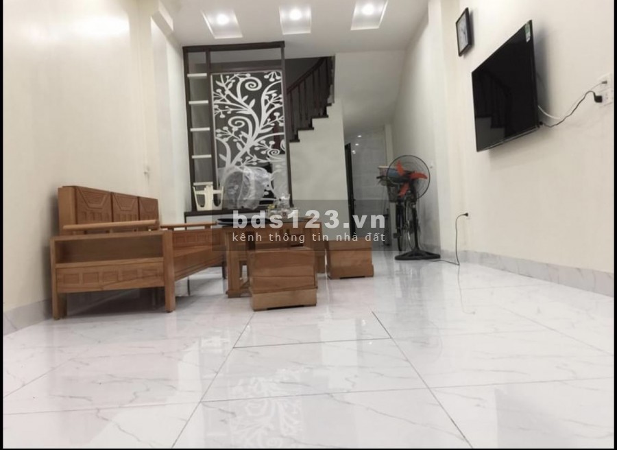 Bán Nhà Hàm Nghi Ô Tô Đỗ Cửa Nhà Mới Full nội thất Vài Bước Ra Phố