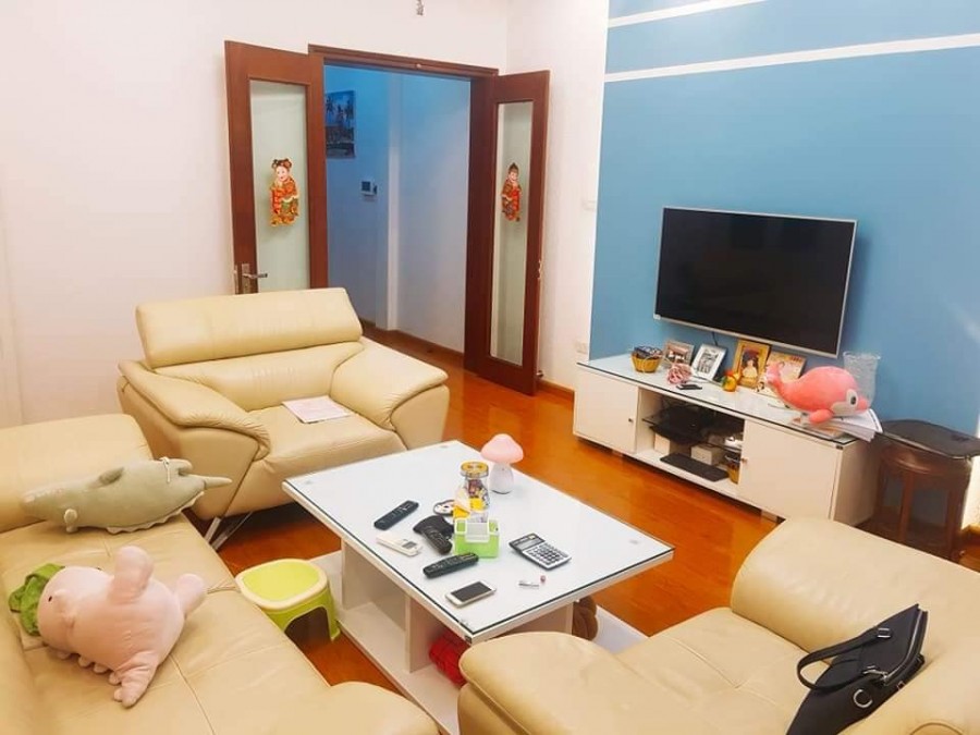 Bán nhà Thanh Xuân, nhà vị trí cực đẹp về phong thủy, nội thất tiền tỷ, phân lô quân đội, ô tô vào nhà, kinh doanh, vp. 57m2