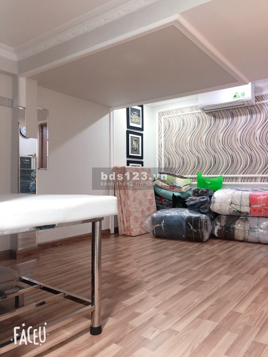 Bán gấp nhà Mặt tiền Xóm Chiếu, Q4, 48m2, 4 lầu, chỉ 6,3 Tỷ!