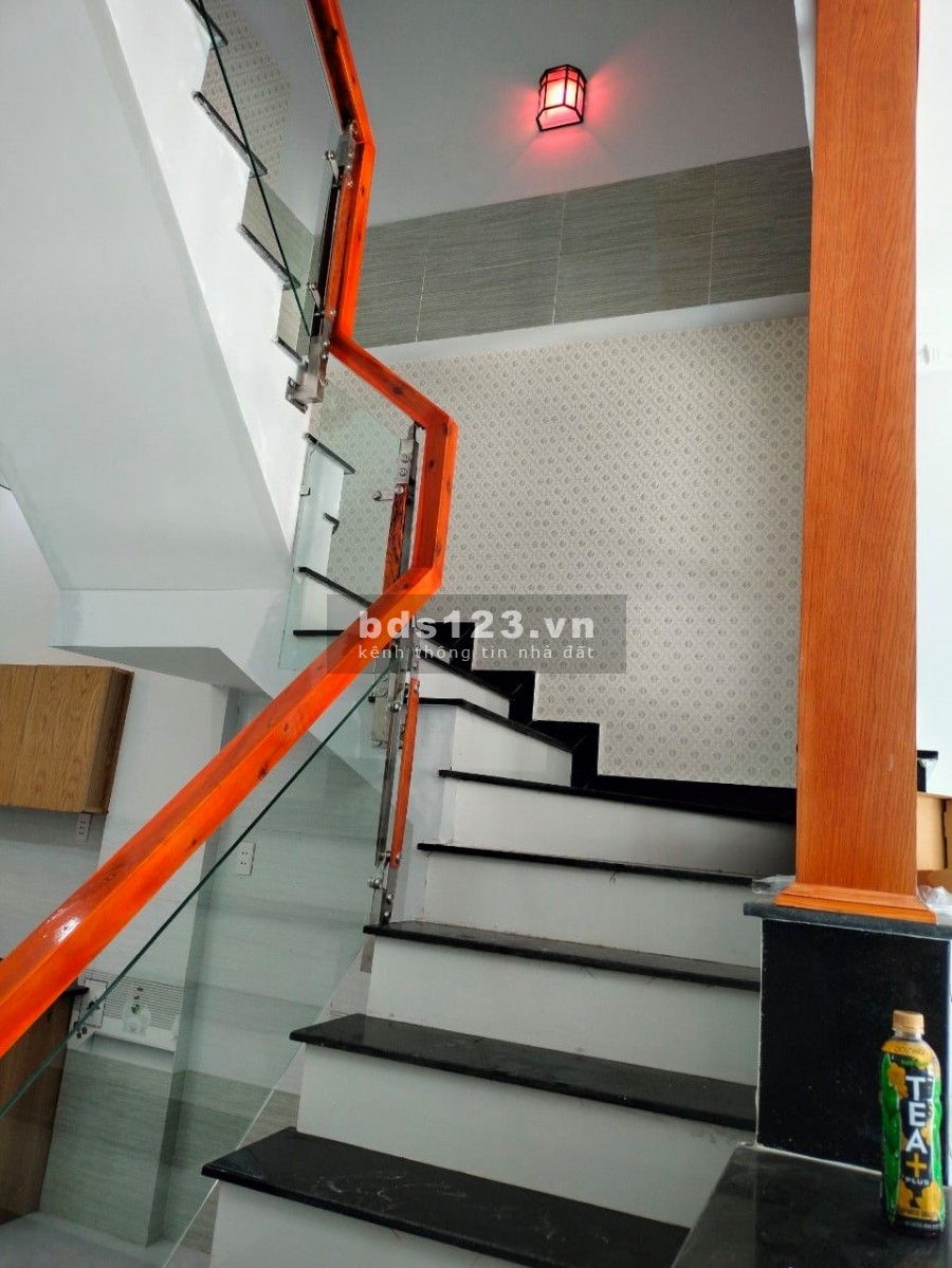 Giá 650 Triệu Sở Hữu Nhà DT 4x12m2 Ven Bình Chánh