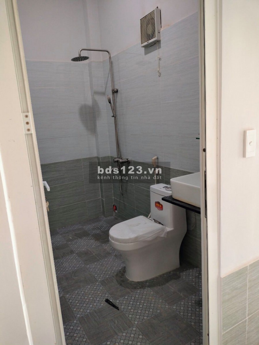 Giá 650 Triệu Sở Hữu Nhà DT 4x12m2 Ven Bình Chánh