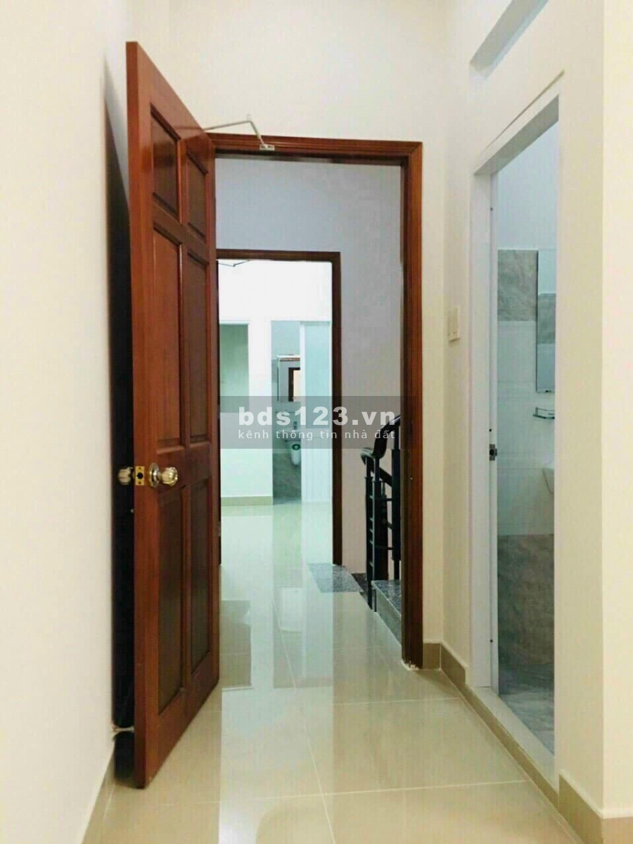 Nhà Giá 670 triệu 1 Trệt 1 Lầu Đinh Đức Thiện, Bình Chánh, TpHCM