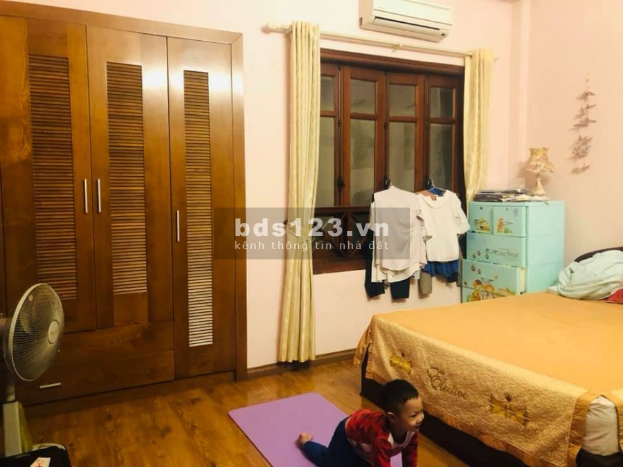 Ô TÔ VÀO NHÀ THÔNG SỐ ĐẸP THOÁNG 3 MẶT dt 80m giá 8.2 tỷ