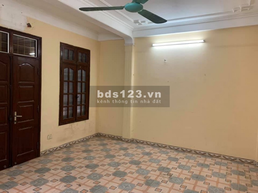 MẶT NGÕ 1 BƯỚC RA ĐƯỜNG MINH KHAI - KINH DOANH TỐT