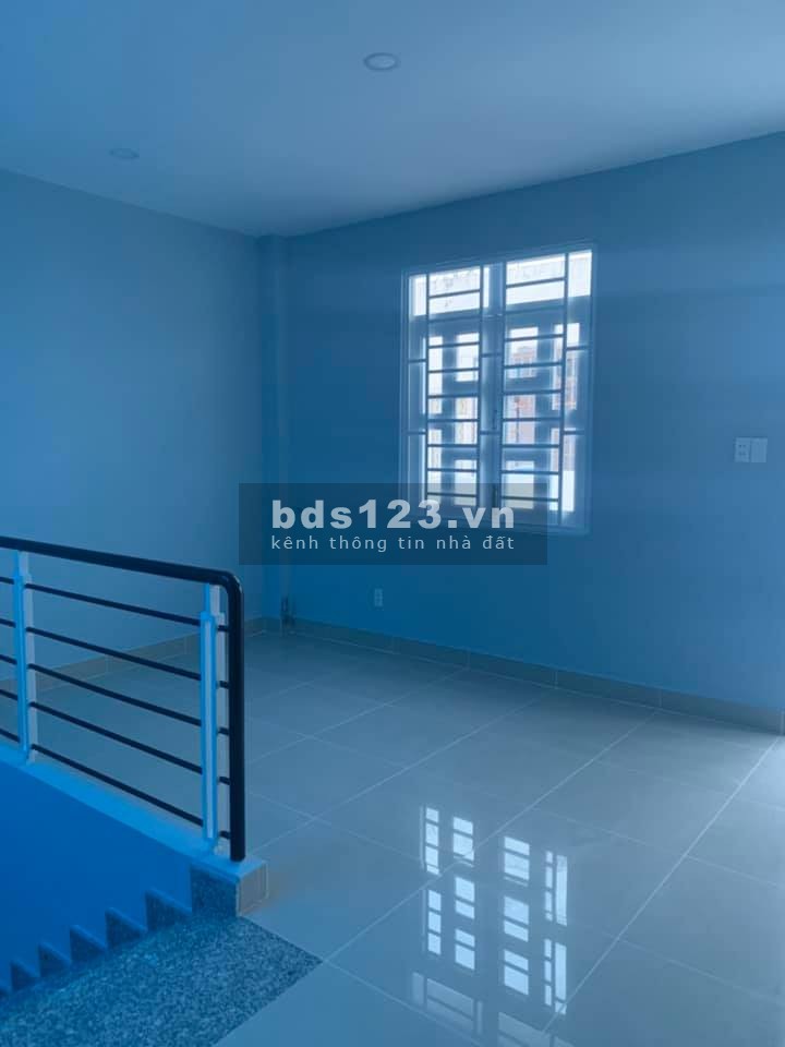 Cho thuê nhà mặt tiền đường khu dân cư Hồng Long, P. Hiệp Bình Phước, Thủ Đức. Khu thông từ đường Hiệp Bình ra Quốc Lộ 13