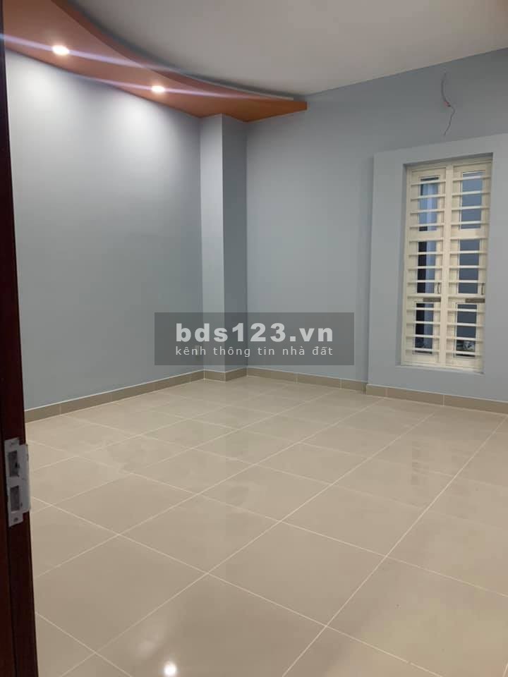 Cho thuê nhà mặt tiền đường khu dân cư Hồng Long, P. Hiệp Bình Phước, Thủ Đức. Khu thông từ đường Hiệp Bình ra Quốc Lộ 13