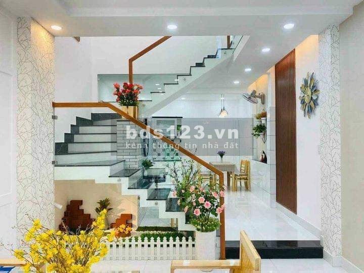 NHÀ MẶT NGÕ NGAY TẠI TRƯỜNG TRINH