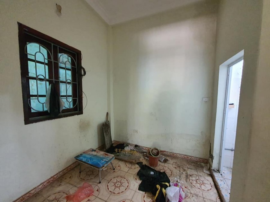 Bán Nhà Định Công Thượng 30m2x4T, 5m Ra Ô Tô, Ngõ Rộng Thoáng, Mặt Tiền Đẹp Chỉ 2.85 Tỷ