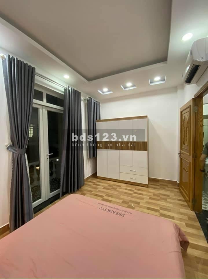 Bán nhà đường số 1,P.13 Gò Vấp 3 lầu dt 4.5 x 9.5 giá 4.9 tỷ