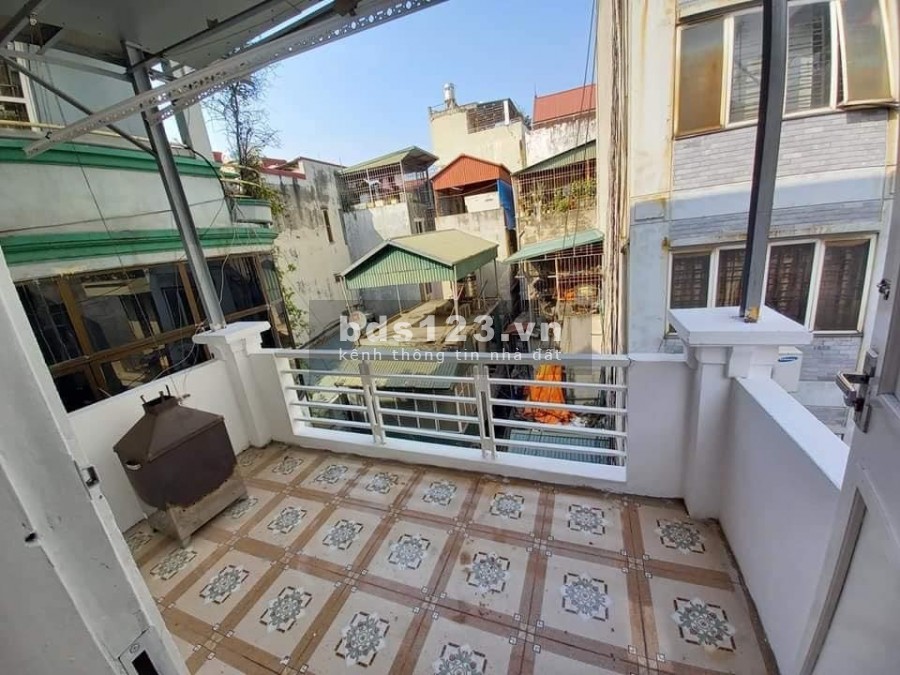 Bán nhà Phố lương Yên, Nhà Đẹp Ở Ngay, 60/65T1 giá 6,5 tỷ
