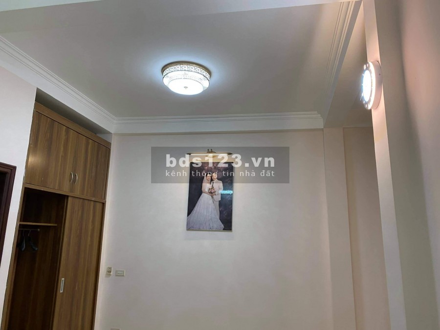 Bán nhà Khương Đình 30mx5T mặt tiền 5M giá chỉ 3 ty mới long lanh Thanh Xuân 0969040000