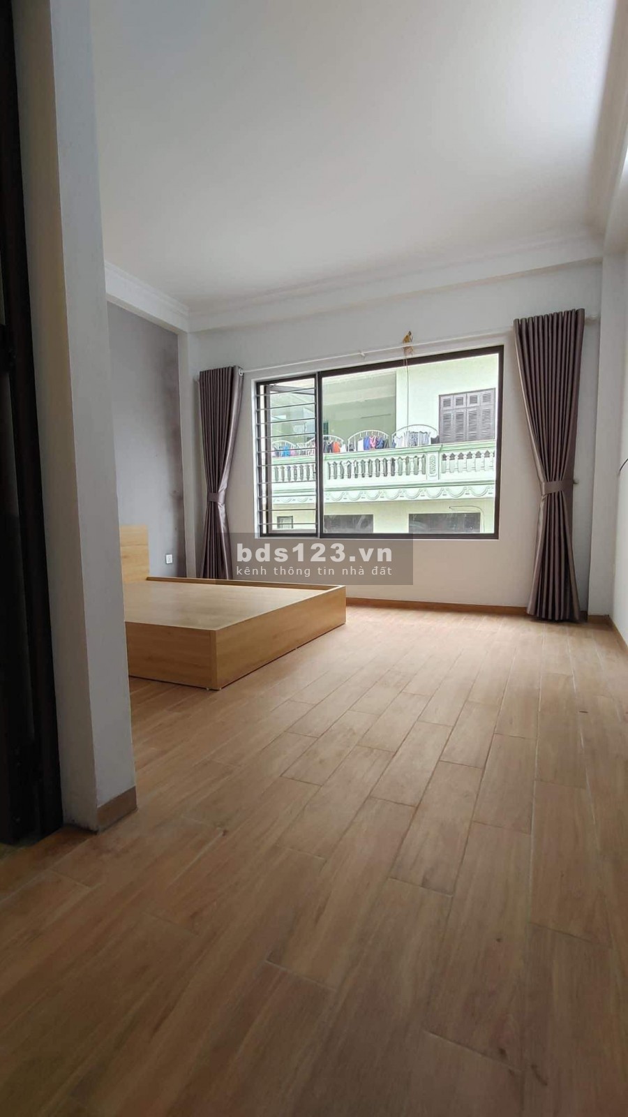 Bán nhà Phố Vọng, 48m x 5 tầng, mới tinh, 8 phòng cho thuê giá 5,9 tỷ. LH 0903073985