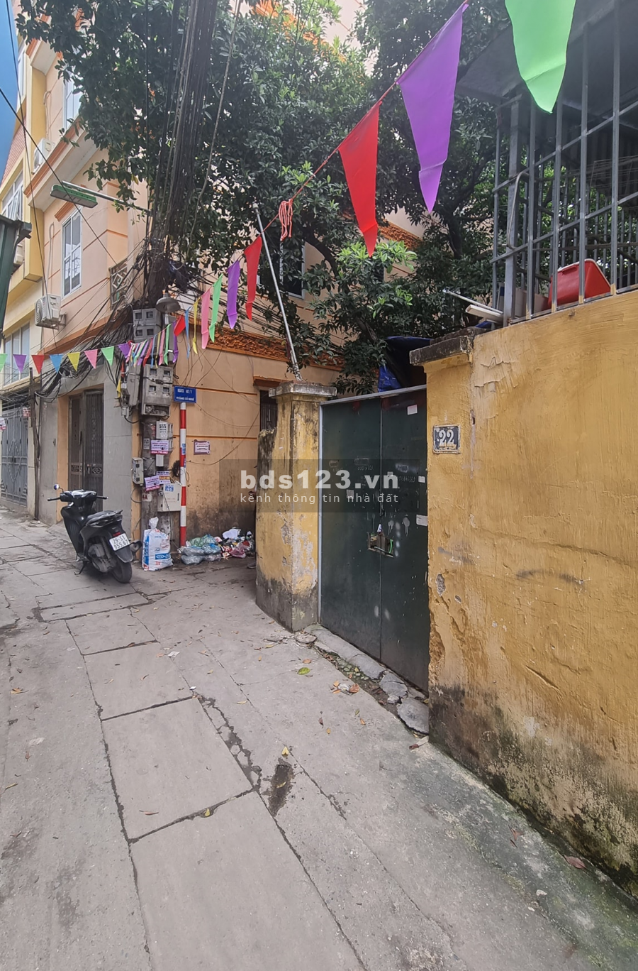 Bán Gấp Nhà Cổ Nhuế, Bắc Từ Liêm, Ôtô Đỗ Cửa, Lô Góc 46m2, 3.33 Tỷ. T.Phương: 0941111357