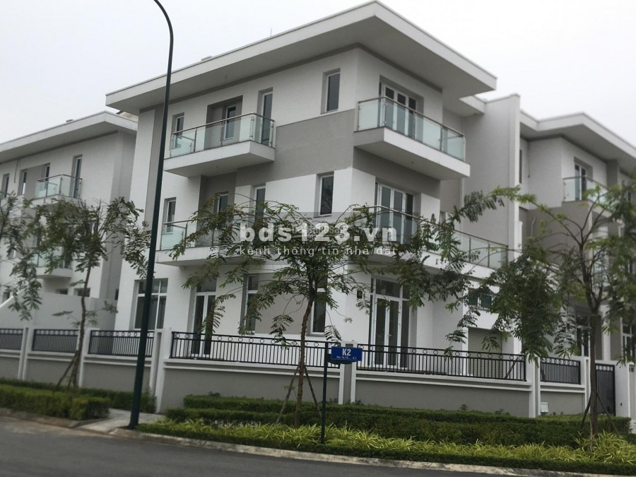 Bán biệt thự suất ngoại giao khu K Ciputra, mặt đường đôi 30m đẹp nhất dự án. Giá 0973781843 Ánh.