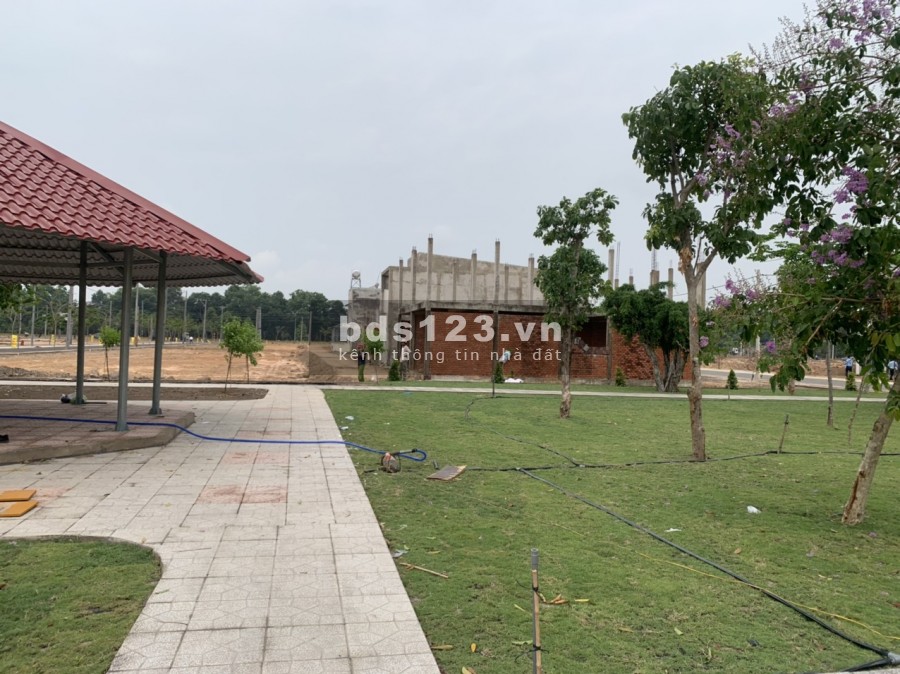 Ngay trung tâm hành chính Bàu Bàng đất 2 mặt tiền