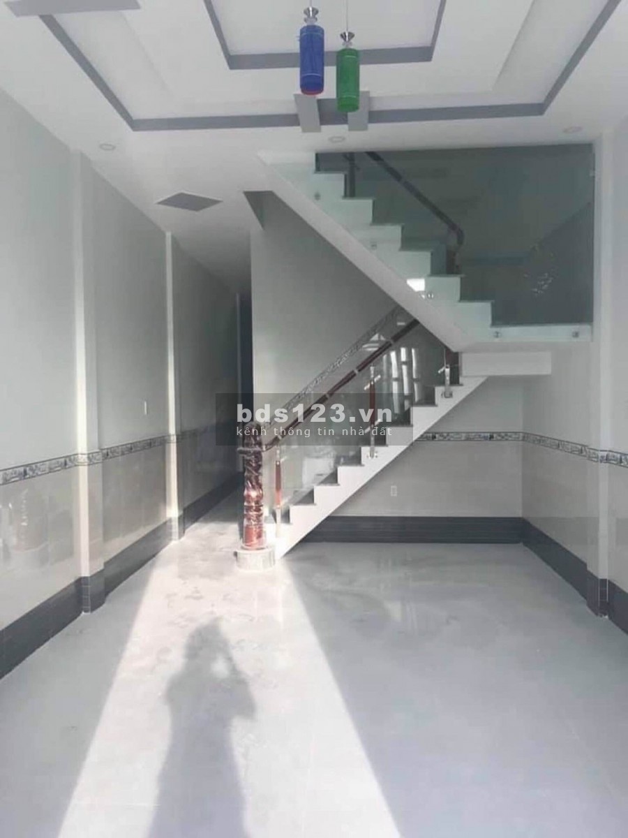 Nhà Giá 670 triệu 1 Trệt 1 Lầu Đinh Đức Thiện, Bình Chánh, TpHCM