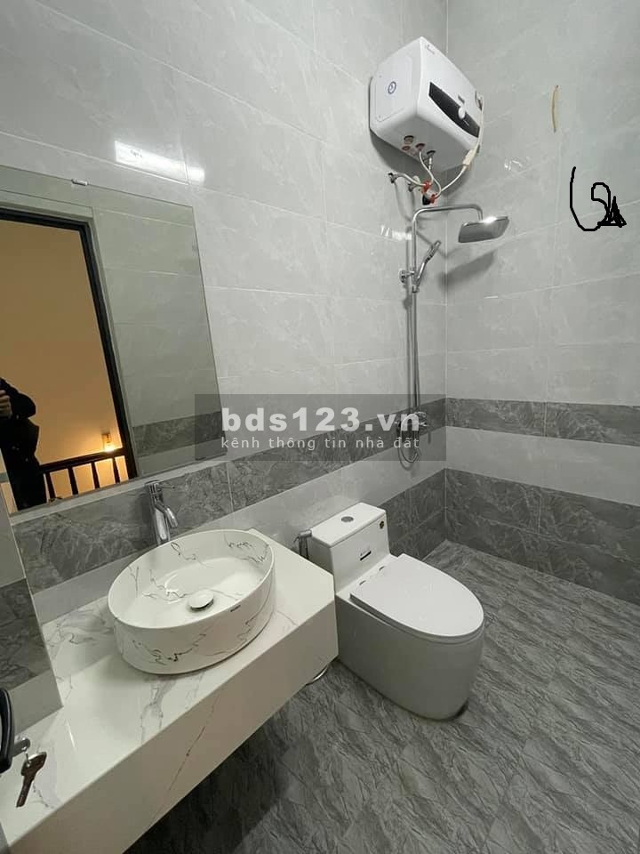 nhà Ba Đình, đẹp, ở luôn, MT 9m, giá chỉ 4.9 tỷ
