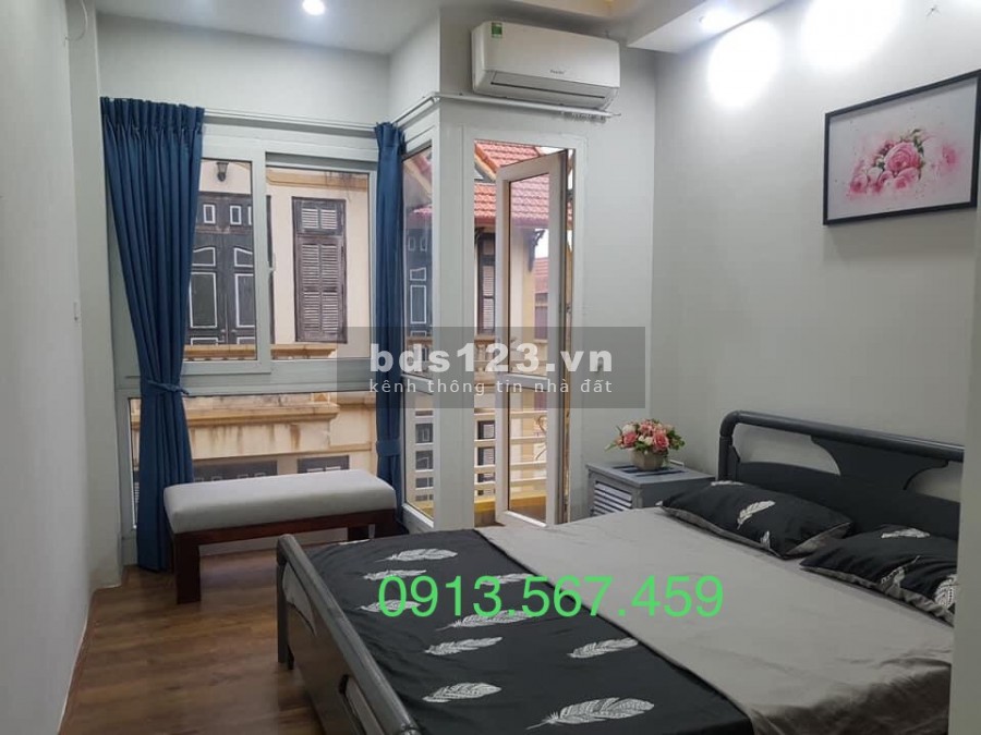 Bán gấp nhà TT PHƯỜNG LONG BIÊN Giảm hẳn 120 triệu Giá mới cho Nhà đầu 3.78 tỷ