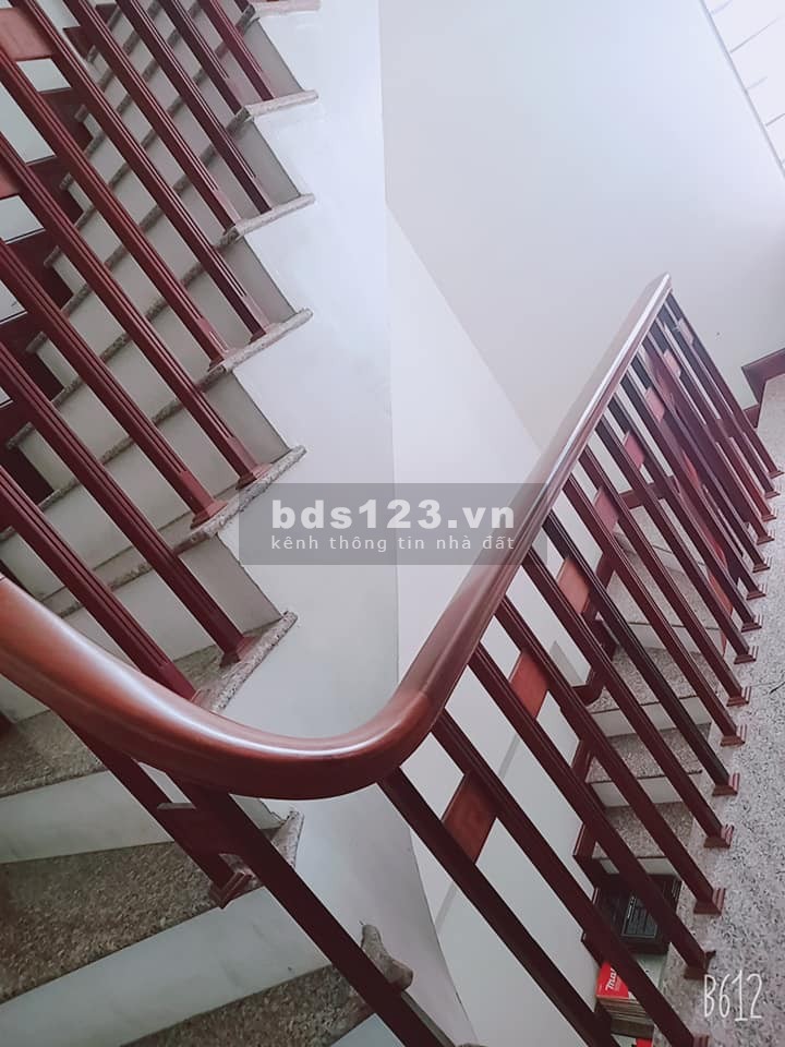 NHÀ MẶT PHỐ CHỢ TRỜI 38M2, 6 TẦNG.
