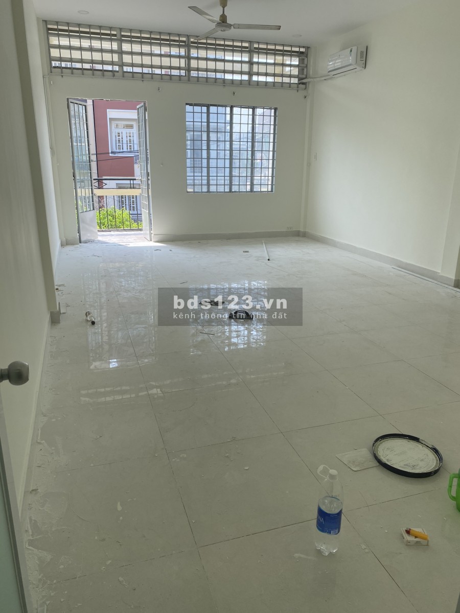 Hẻm Vip Khu D2 4.5x22 Trệt 3Lầu 5P 6WC Giá 40Tr/th