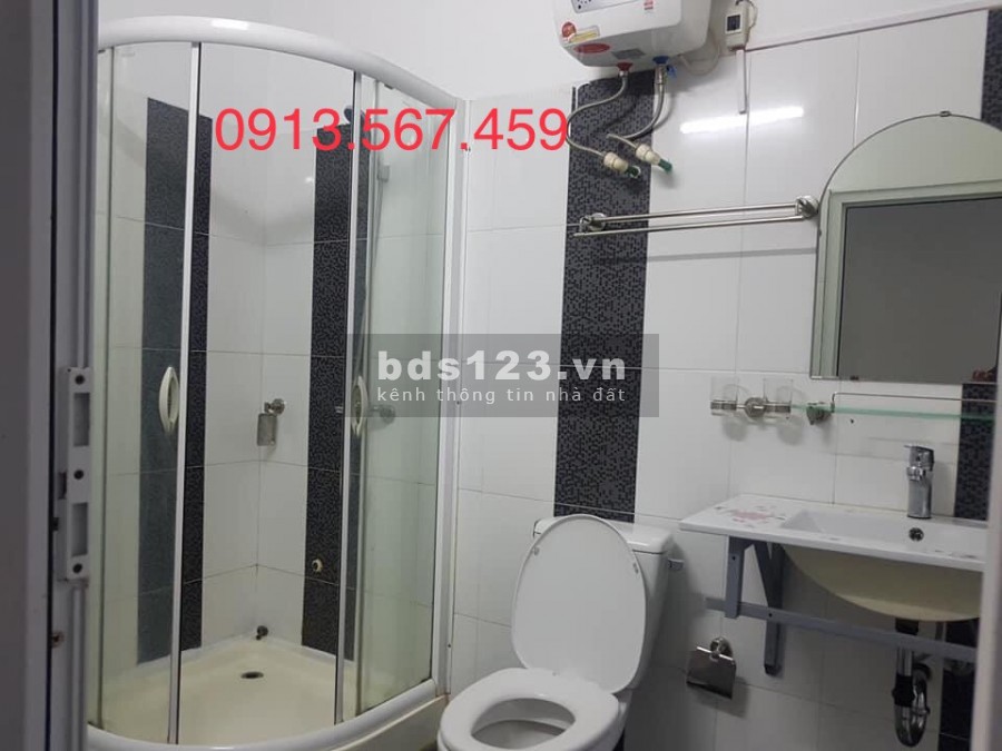 Bán gấp nhà TT PHƯỜNG LONG BIÊN Giảm hẳn 120 triệu Giá mới cho Nhà đầu 3.78 tỷ