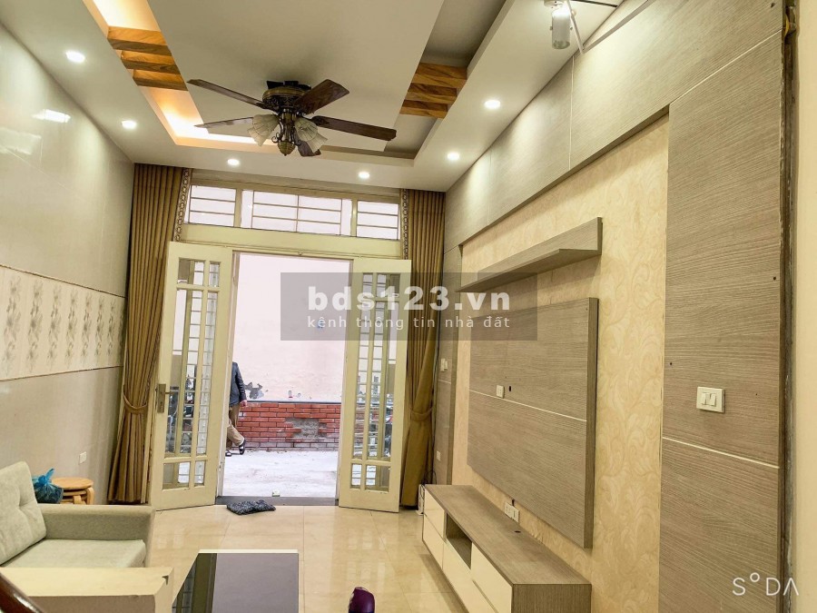 Bán nhà mới đẹp tại Yên Xá 4Tx35mx4PN, cách mặt đường Yên Xá 10m, giá chỉ 2,8 tỷ