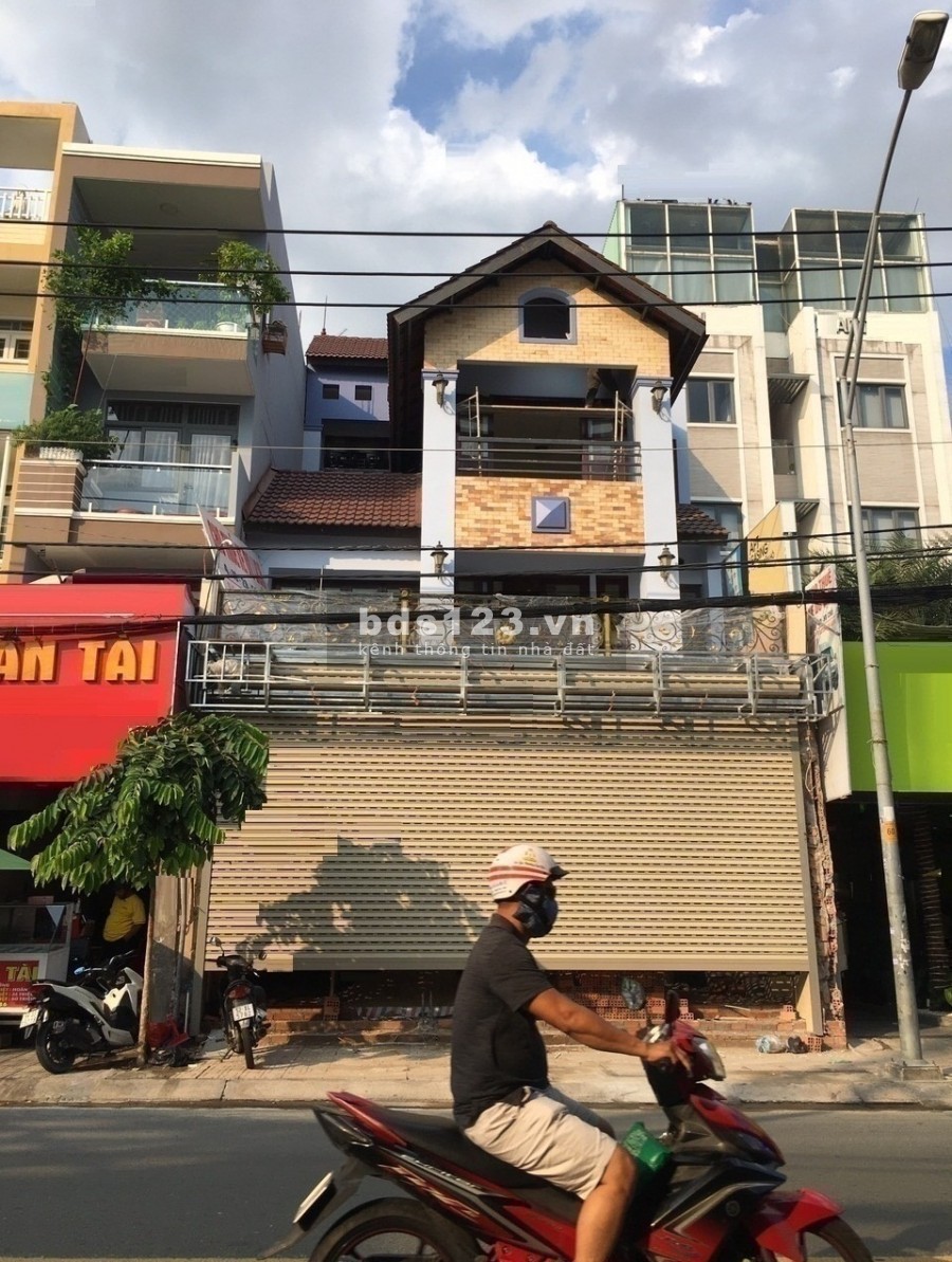 Mặt tiền đ.Phan Văn Trị ngang 6m ngay ngã 5 Bình Hòa