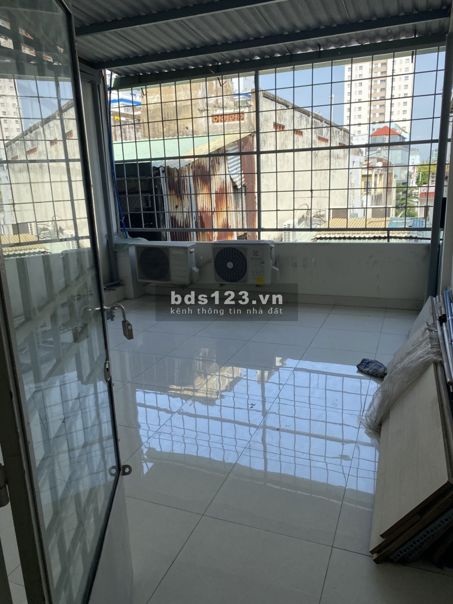 Hẻm Vip Khu D2 4.5x22 Trệt 3Lầu 5P 6WC Giá 40Tr/th