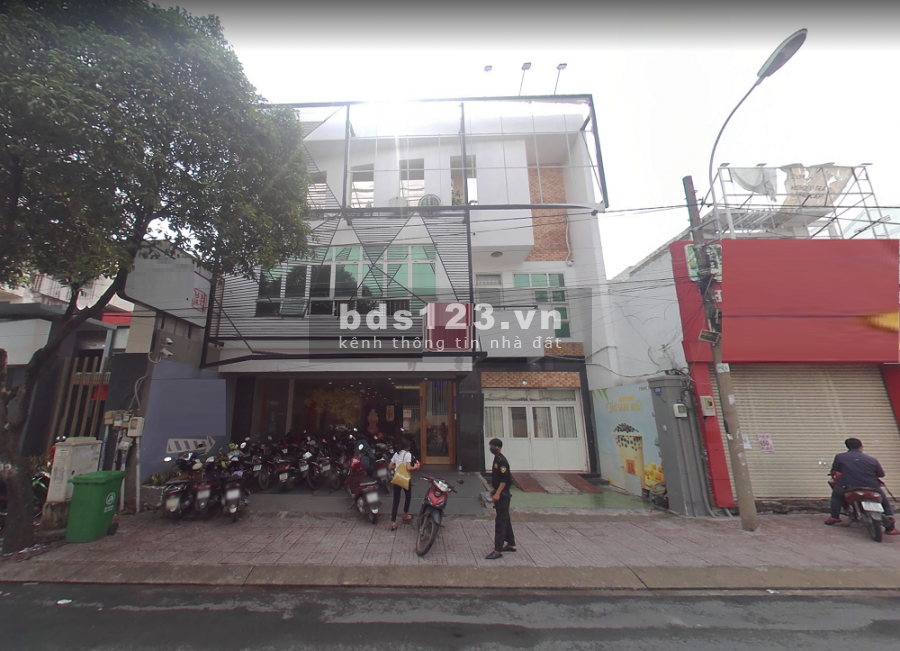 MT Đường Hương lộ 2 dt: 300m2 + 2L. Nhà đẹp thoáng
