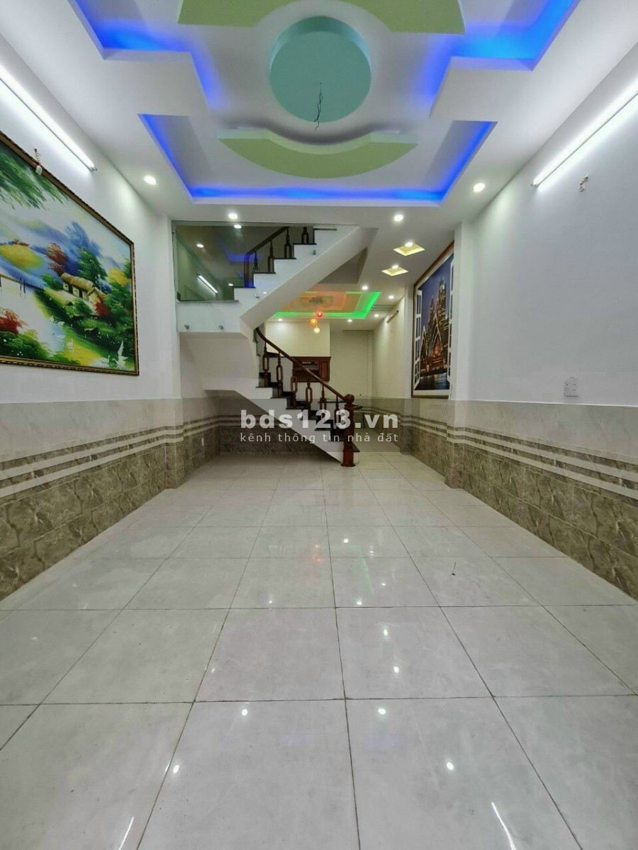 Bán nhà Lê Văn Qưới Bình Tân 4.1ty(TL) 4x18 shr 3 tấm 4 phong hẻm rộng