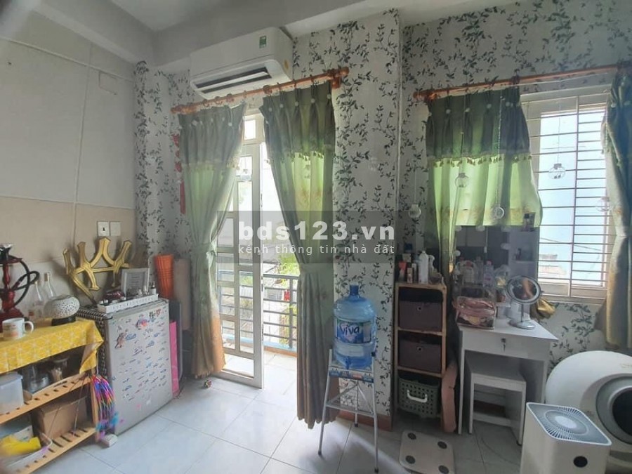 Bán nhà đường Hoàng Dư Khương - P.12, Quận 10 - 4 tầng 40m2 HXH LH: 0972010495
