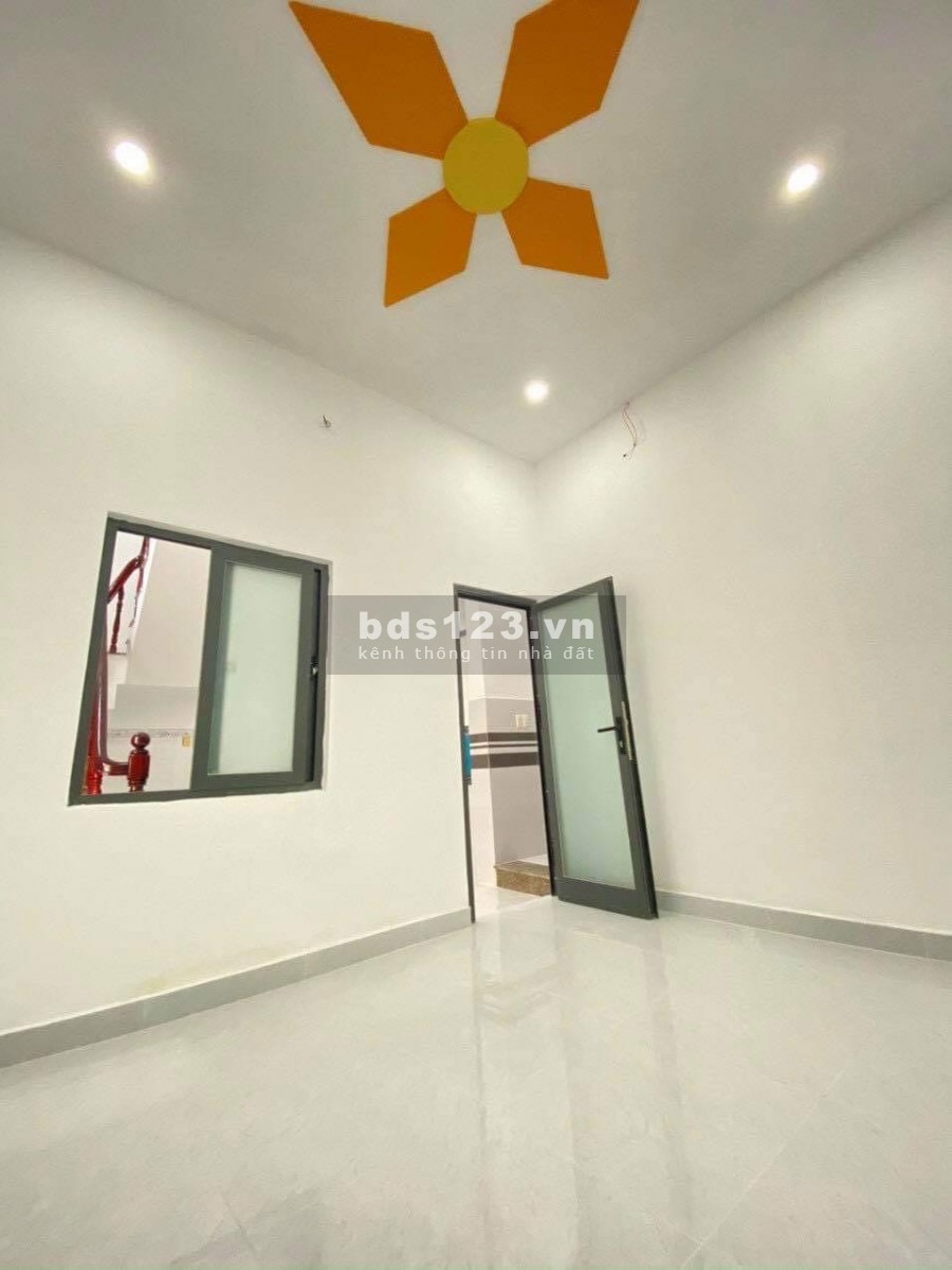 Bán Nhà Đường Nhật Tảo 30m2 Kinh Doanh Tốt HXH Đổ Cửa Giá Rẻ