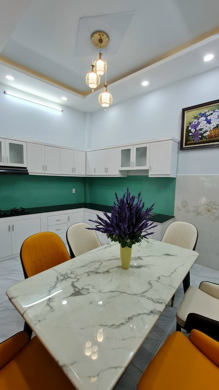 Bán nhà hẻm đường Quang Trung, Phường 11 Vò Vấp, Sổ hồng, 4 Phòng ngủ