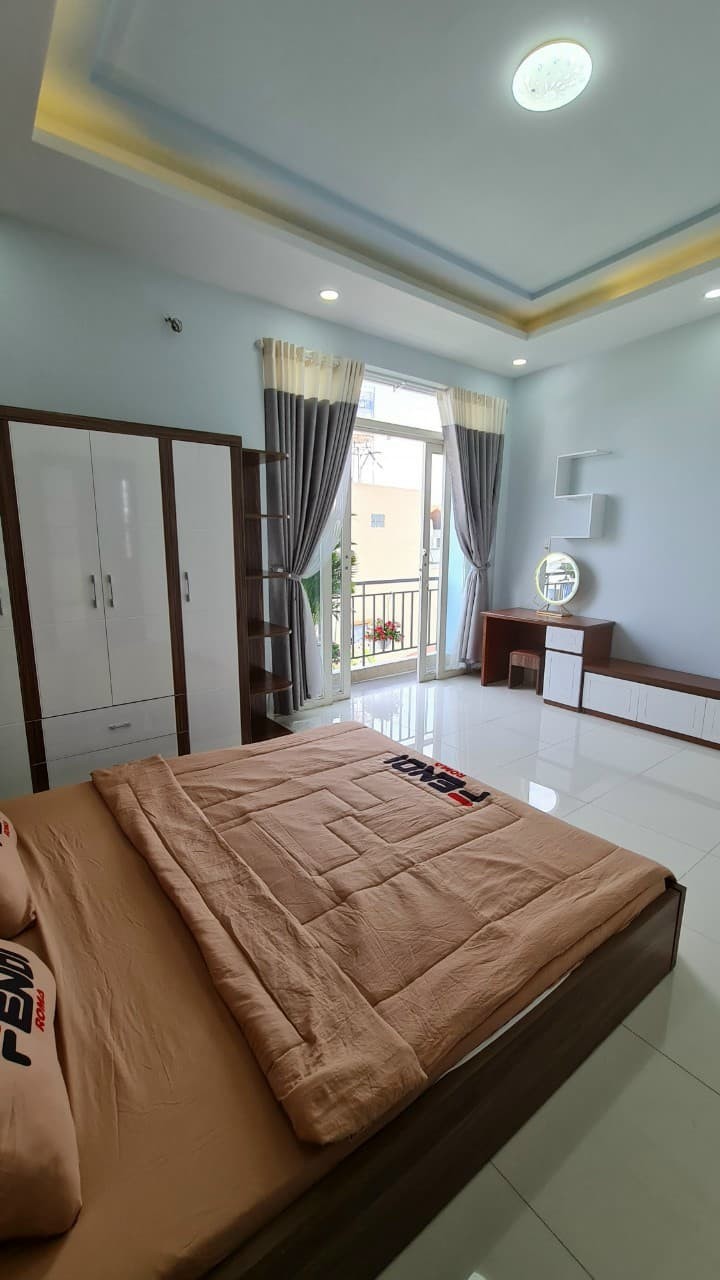 Bán nhà hẻm đường Quang Trung, Phường 11 Vò Vấp, Sổ hồng, 4 Phòng ngủ