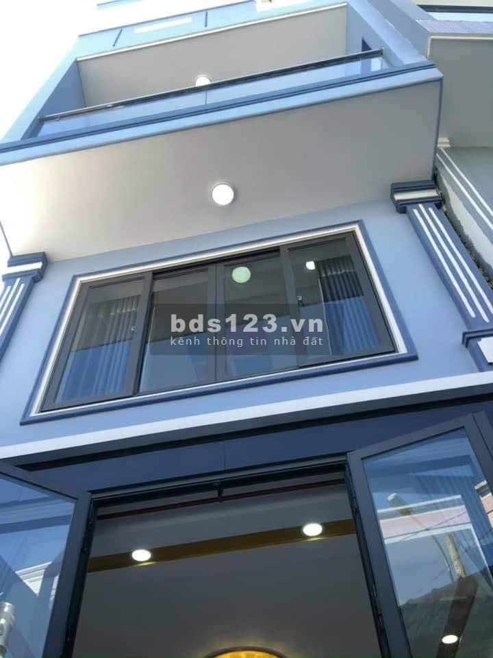 NHÀ MỚI TINH, CHƯA BÁM BỤI TRẦN, nhà hẻm xe hơi Đường Phan Anh