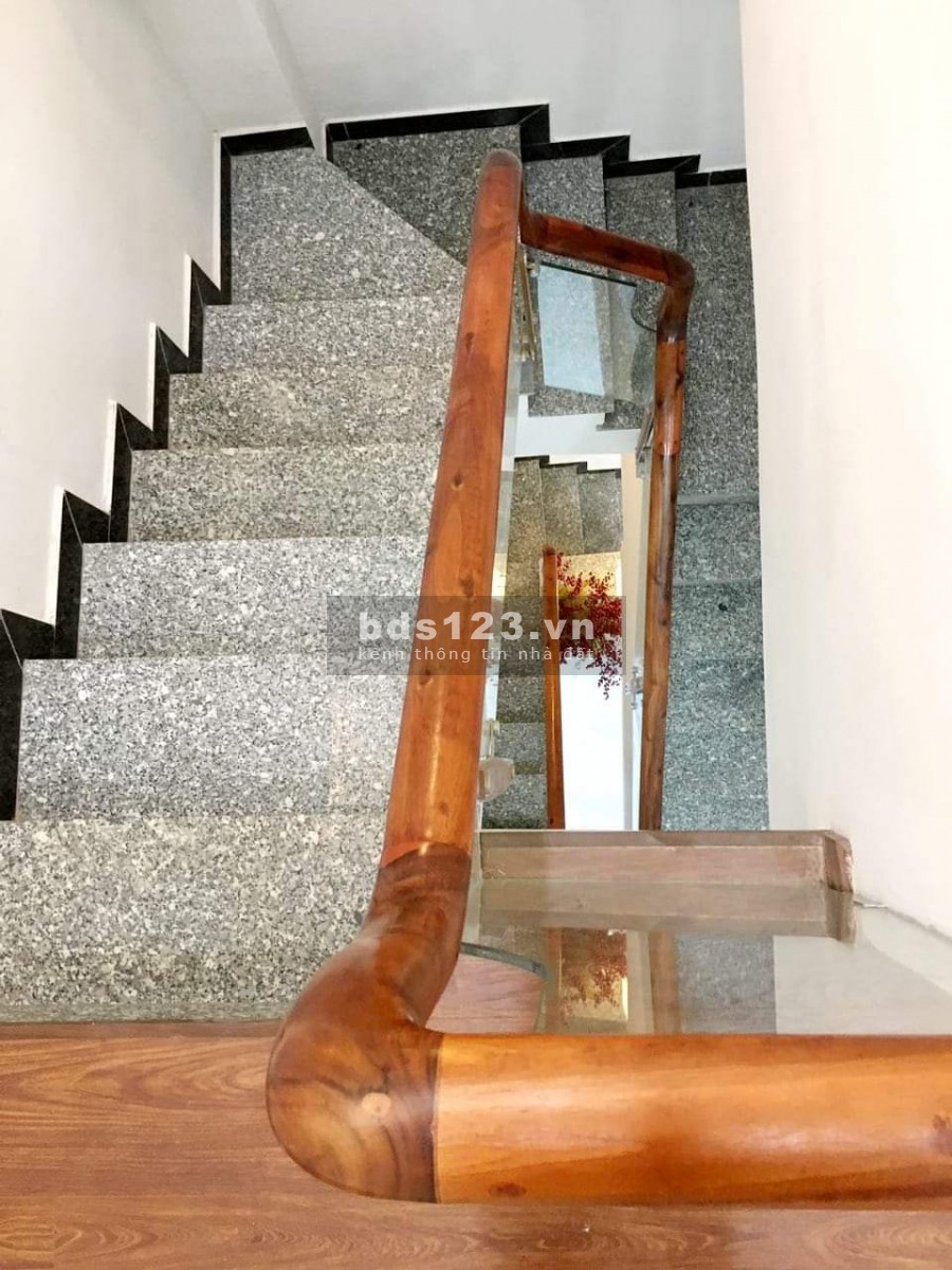 NHÀ THẬT, VIỆC THẬT, MẶT TIỀN KINH DOANH ĐA NGÀNH NGHỀ SẦM UẤT LẠC LONG QUÂN,QUẬN 11, GIÁ 11 TỶ