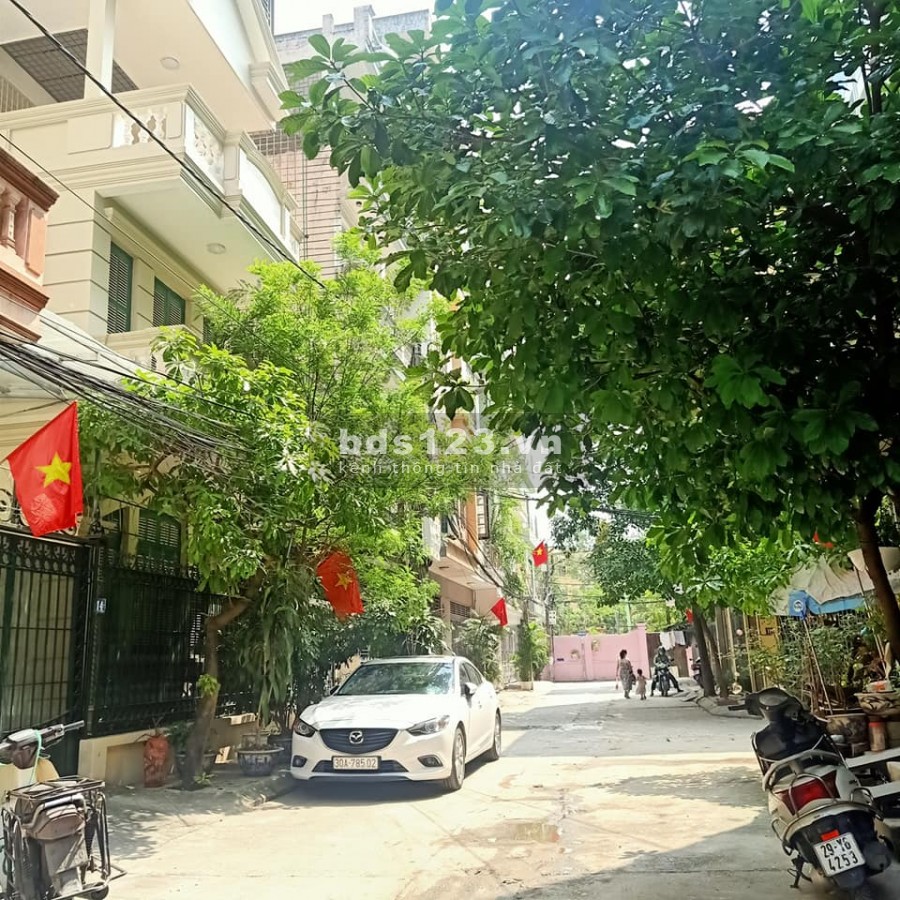 Bán nhà phố Trung Kính, phân lô, ô tô, vỉa hè, 58m2 x 5 tầng, 12.5 tỷ